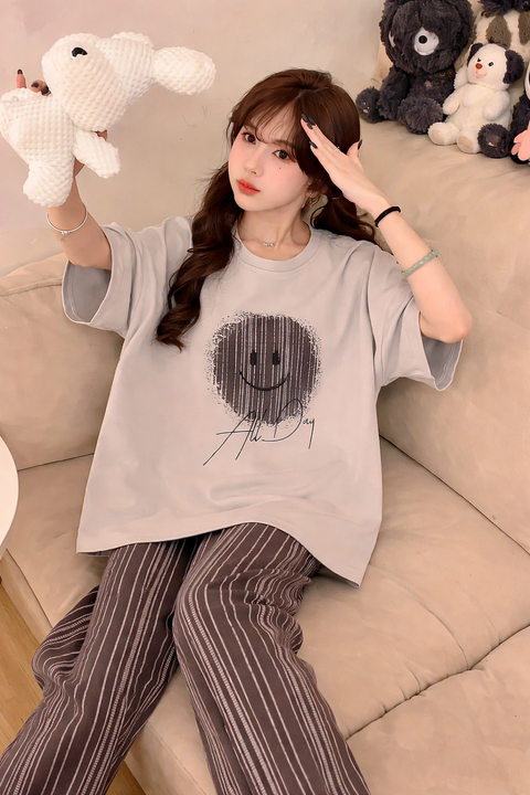 Grey Smiley Printed Half Sleeves T-Shirt With Brown Lining Trousers Night Suit