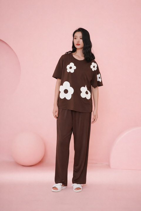 Brown Daisy White Flower Printed Night Suit