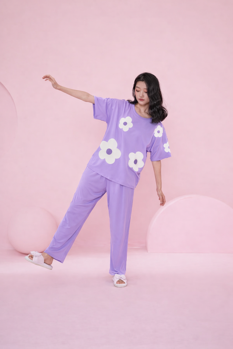 Lilac Daisy White Flower Printed Night Suit