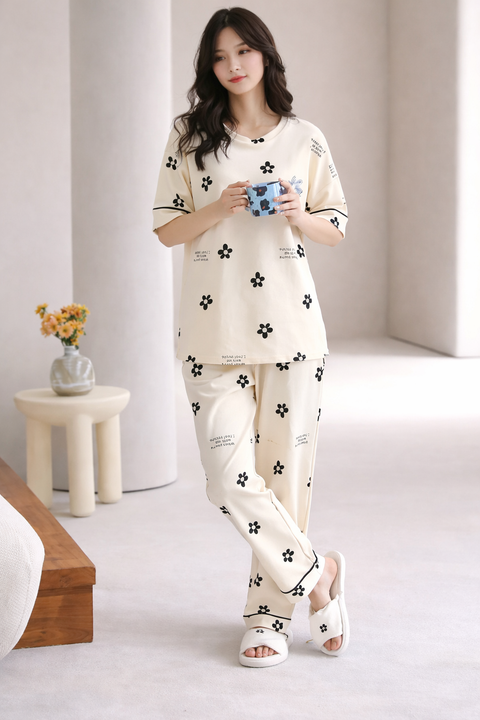 Off white Black all over flowers Print Half Sleeves Printed Night Suit